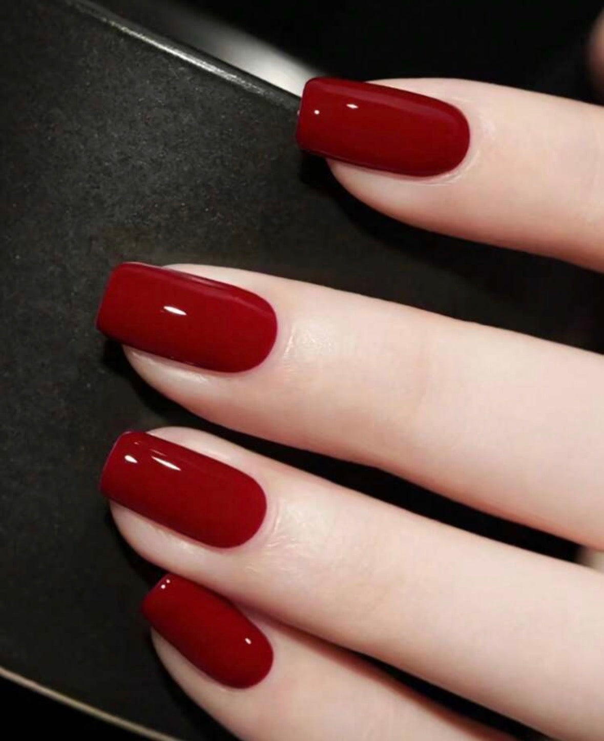 24 Pcs Bright Red Square Press-On Nails