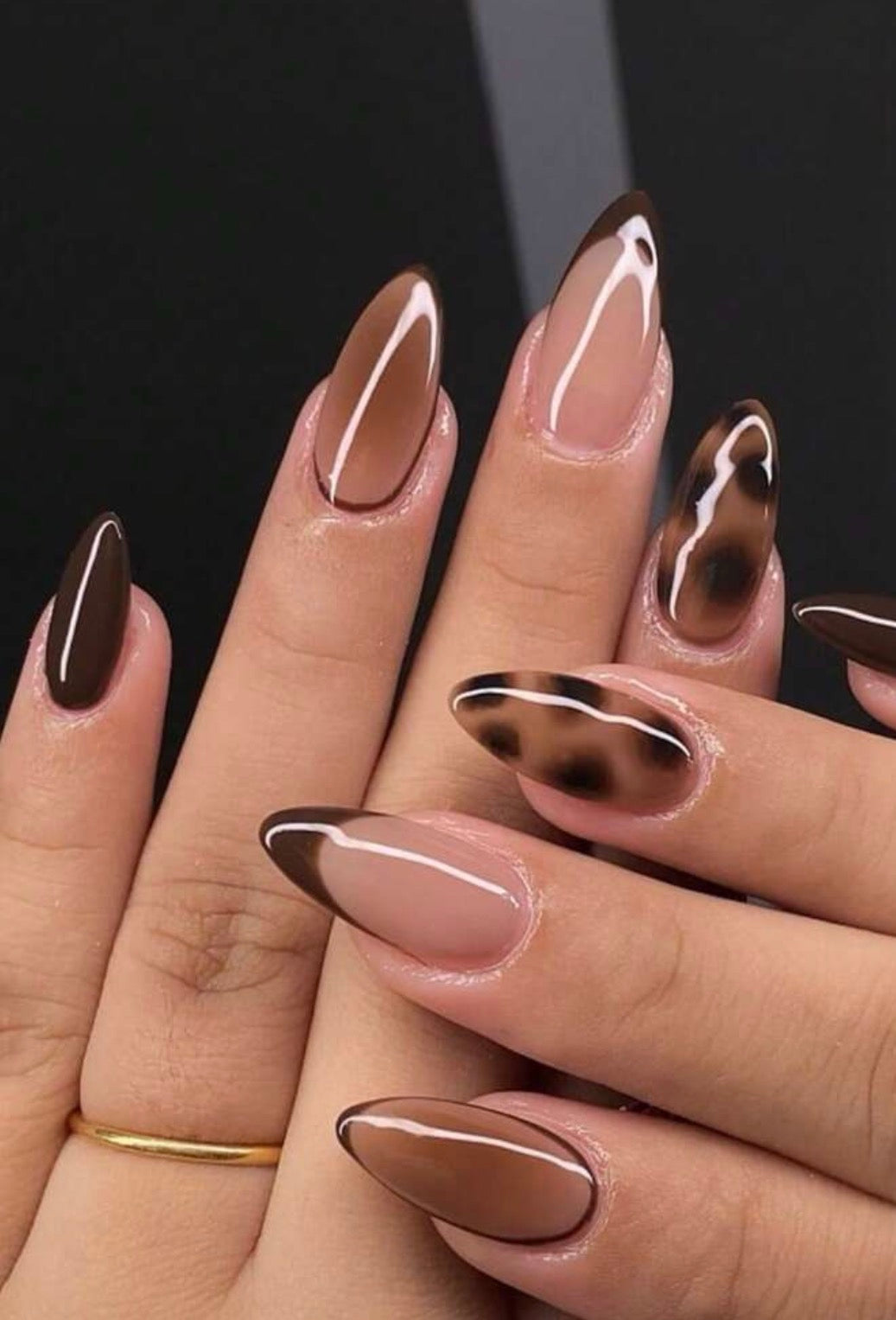 24 Pcs Almond Shape Nude & Brown Leopard French Press-On Nails