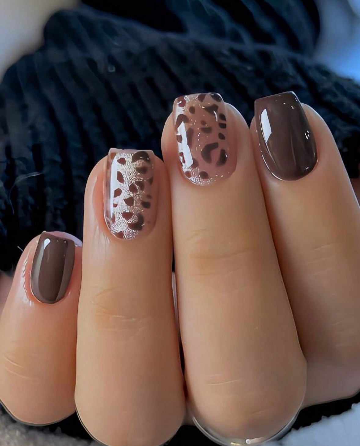 24 Pcs Short Square Coffee Brown Leopard Print Press-On Nails