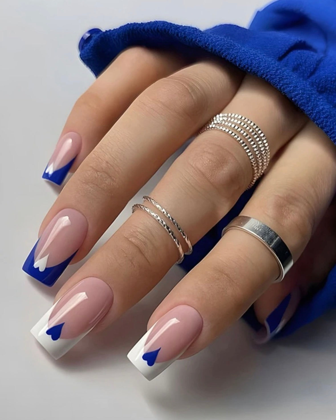 24 Pcs Square Blue & White French Heart Press-On Nails
