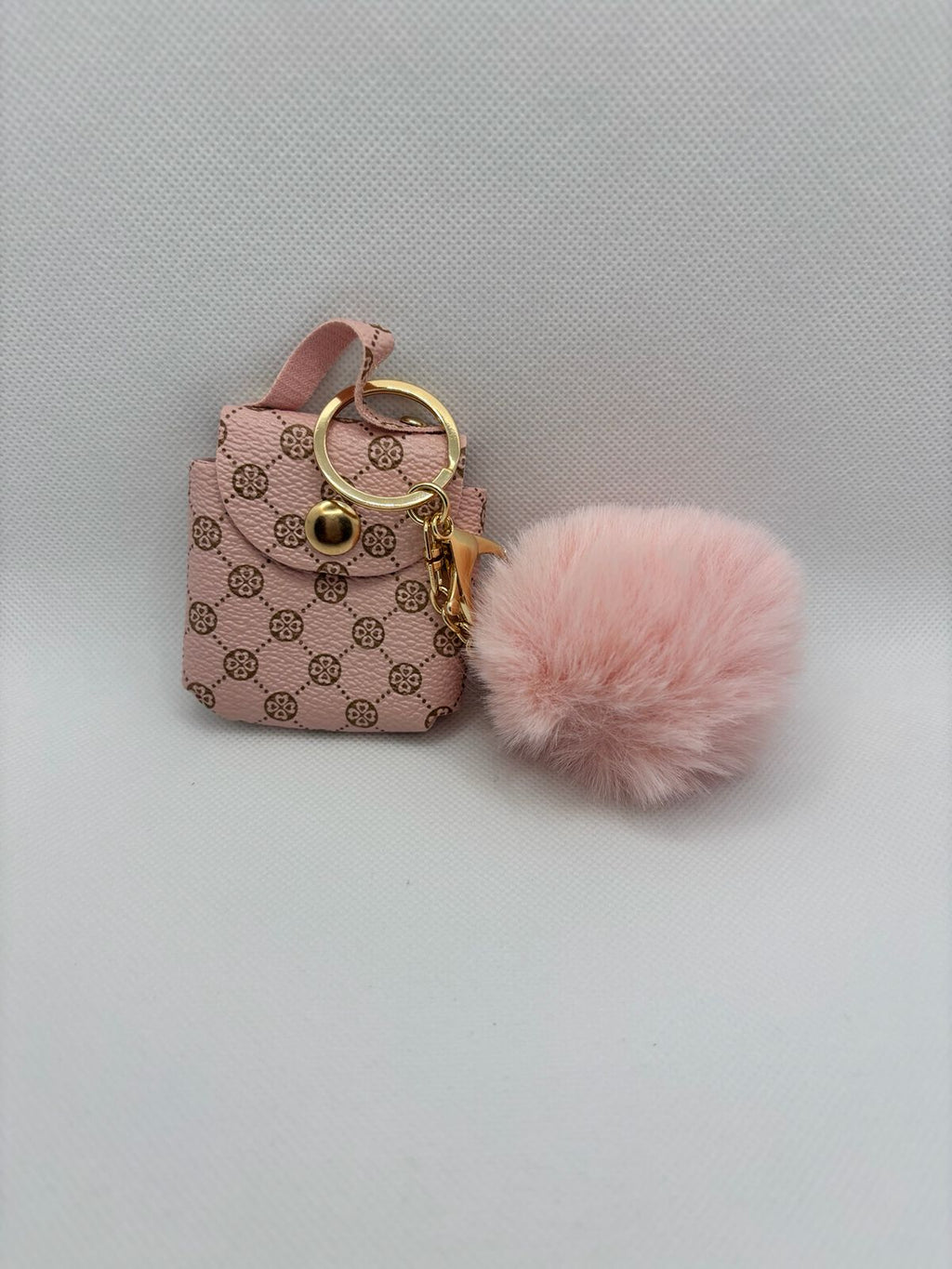 Earpods Bag Keychain _ Teapink with pompom