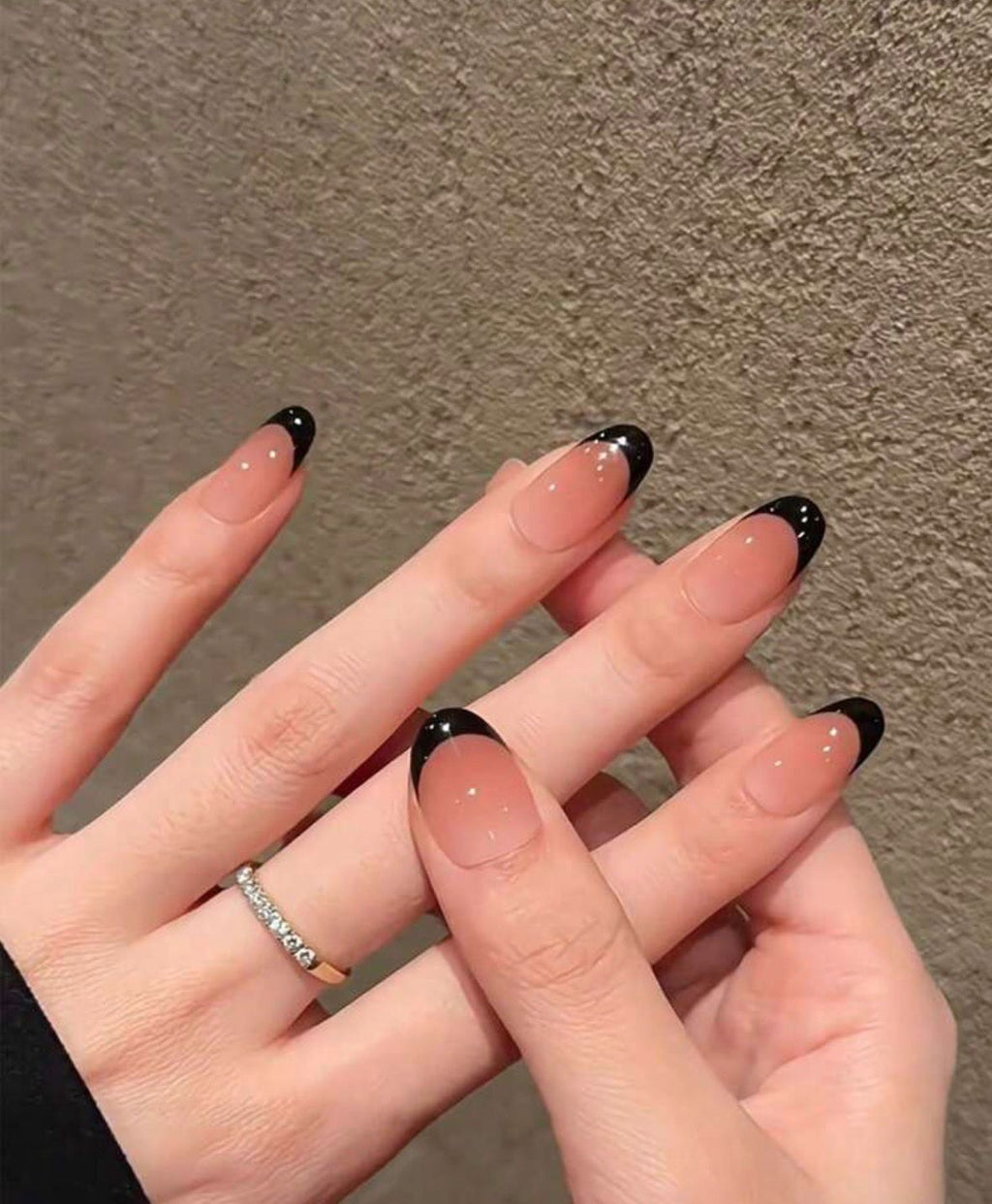 24 Pcs Almond Nude Black French Press-On Nails
