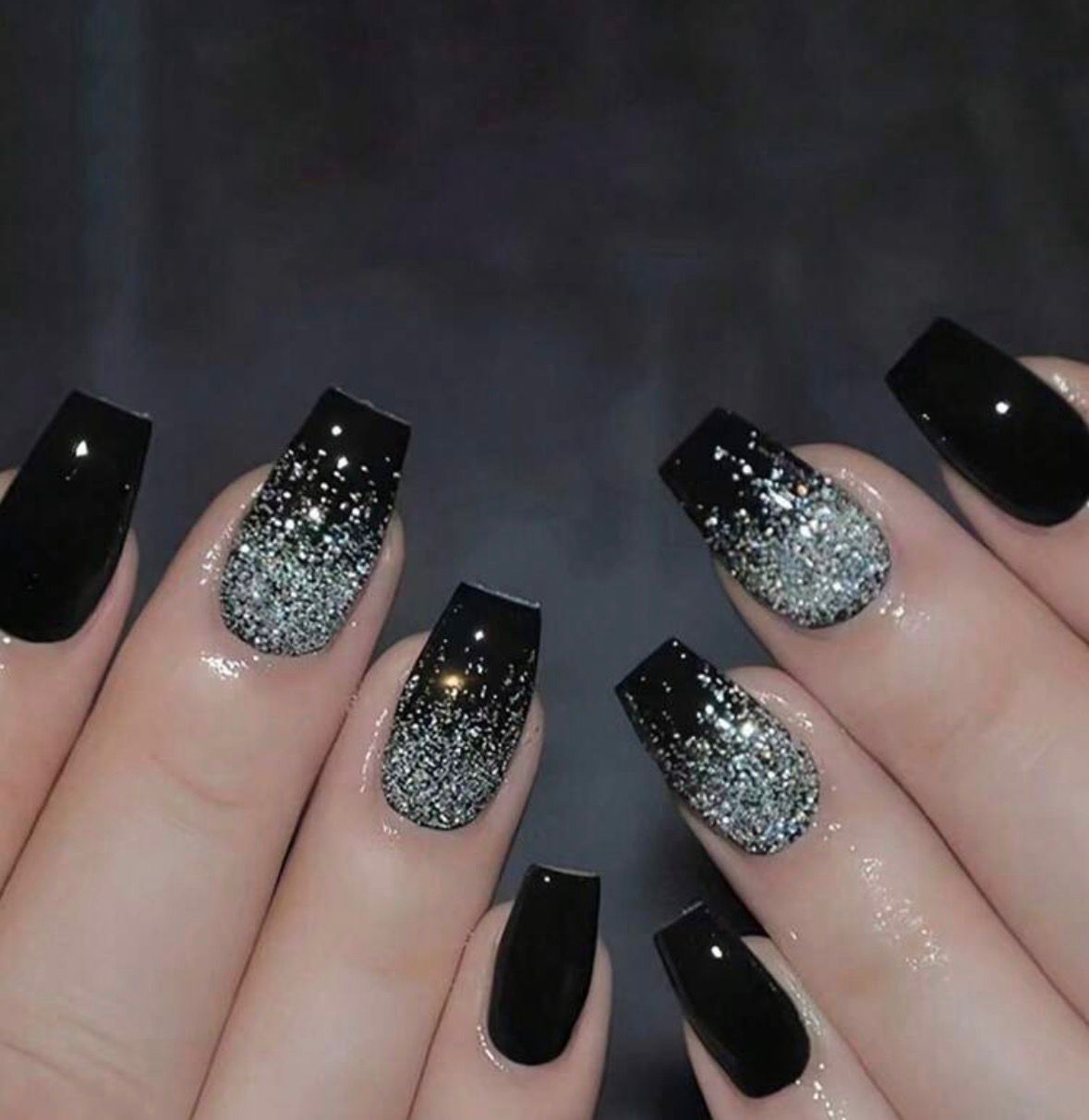 24 Pcs Black Glitter Ombre Press-On Nails – Long Coffin